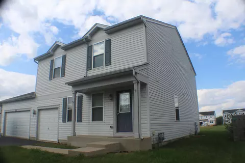 816 Kennedy St, Waterman, IL 60556