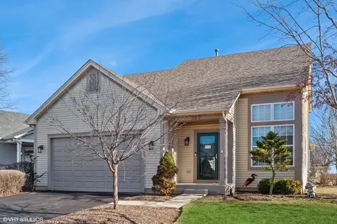 327 Longfield Ln, Grayslake, IL 60030