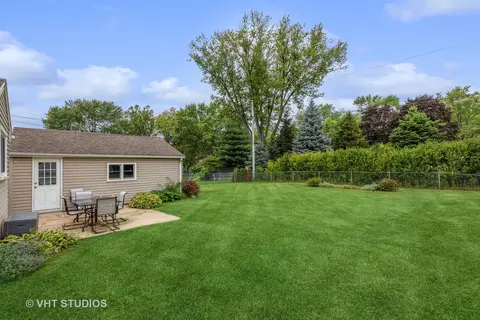 256 E Main St, Cary, IL 60013 photo 12