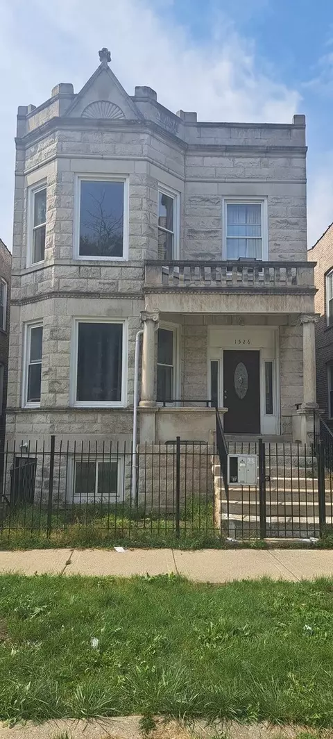 1526 S Drake Ave, Chicago, IL 60624