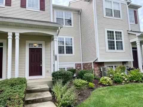 121 Terra Firma Ln #121, Volo, IL 60020