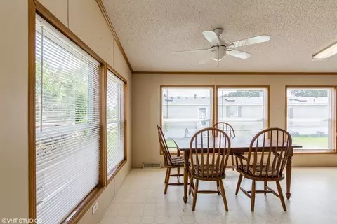 133 Cardinal Dr, Beecher, IL 60401 photo 7