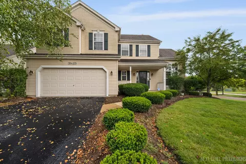 39 E W279 E Mallory Dr, Geneva, IL 60134