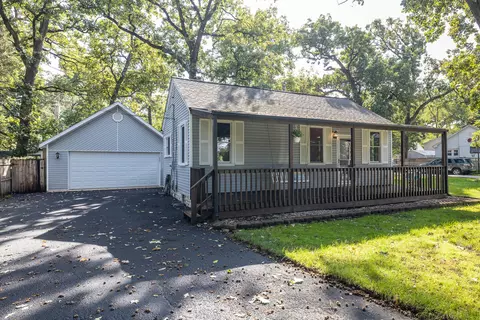 16061 S Mcclellan Ave, Plainfield, IL 60544