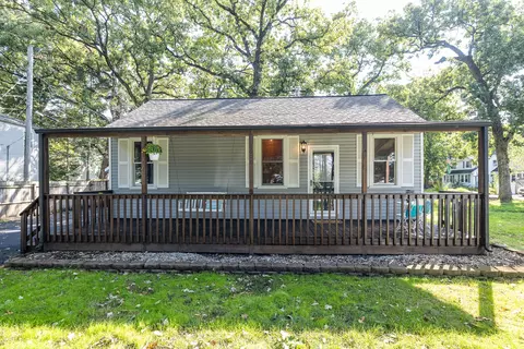 16061 S Mcclellan Ave, Plainfield, IL 60544 photo 2