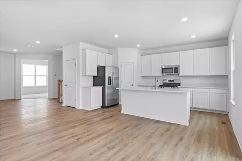 127 Hedgerow Dr, Elgin, IL 60124 photo 18