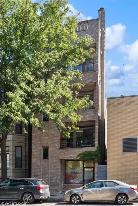 1035 N Damen Ave #3, Chicago, IL 60622