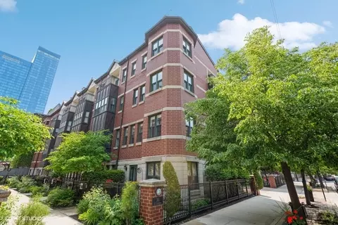 311 E Cullerton St #1, Chicago, IL 60616