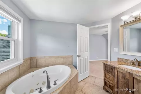 509 Deer Run, Spring Grove, IL 60081 photo 23