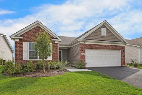 2831 Briargate Dr, Lindenhurst, IL 60046