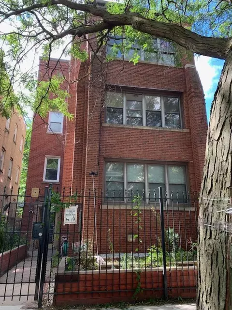 7630 N Marshfield Ave, Chicago, IL 60626