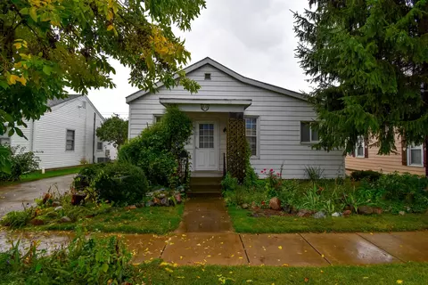 616 W Howard St, Pontiac, IL 61764