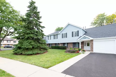 1500 Harbour Ct #2-A, Schaumburg, IL 60193
