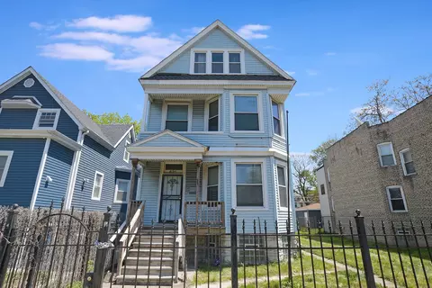 631 N Laramie Ave, Chicago, IL 60644