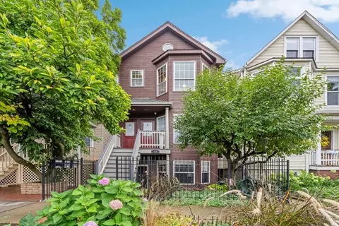 1619 W Hollywood Ave #3, Chicago, IL 60660