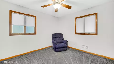 14 Mohawk Dr, Thornton, IL 60476 photo 10