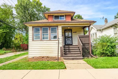 10242 S Yale Ave, Chicago, IL 60628