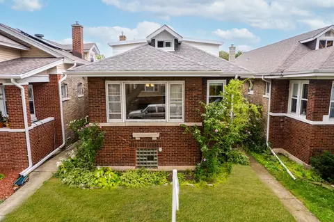 5137 N Menard Ave, Chicago, IL 60630