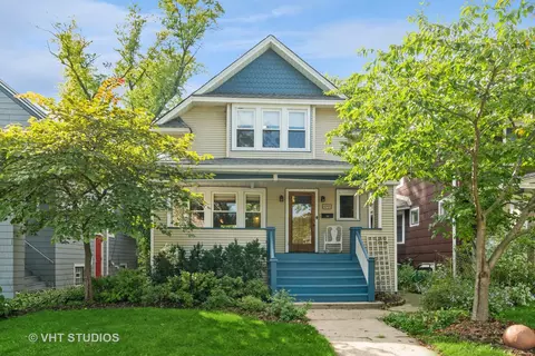 641 N Taylor Ave, Oak Park, IL 60302