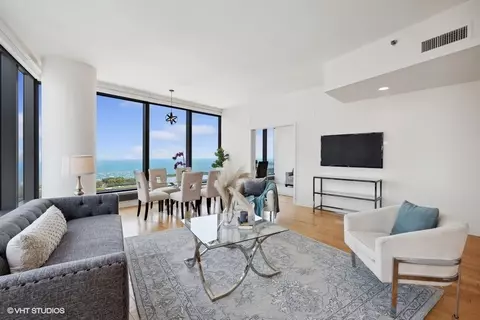 60 E Monroe St #2301, Chicago, IL 60603 photo 4