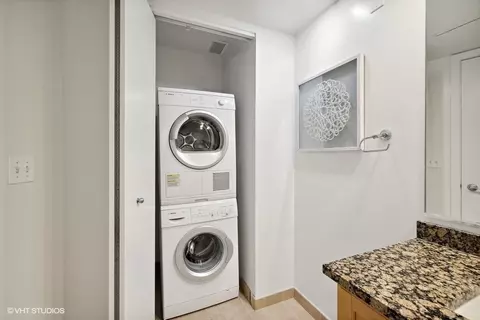 60 E Monroe St #2301, Chicago, IL 60603 photo 26