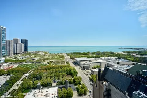 60 E Monroe St #2301, Chicago, IL 60603 photo 2