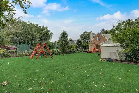 321 E Washington St, Des Plaines, IL 60016 photo 17