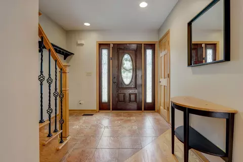 321 E Washington St, Des Plaines, IL 60016 photo 2