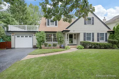 743 N Main St, Glen Ellyn, IL 60137
