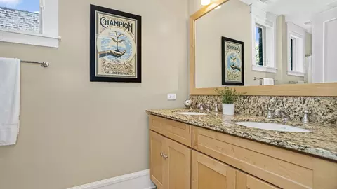 2014 Harrison St, Evanston, IL 60201 photo 30