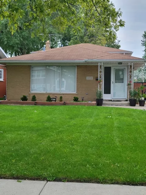 1473 Hirsch Ave, Calumet City, IL 60409