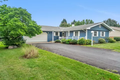 15415 S Pratt Ln, Plainfield, IL 60544