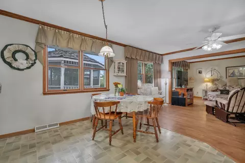 15415 S Pratt Ln, Plainfield, IL 60544 photo 9