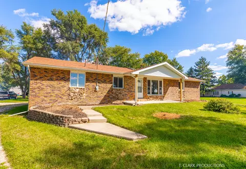 3797 S B S State Route 115, Kankakee, IL 60901