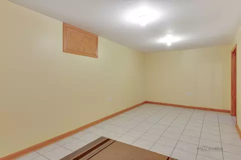 1865 Everett Ave, Des Plaines, IL 60018 photo 31