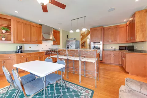 1865 Everett Ave, Des Plaines, IL 60018 photo 12