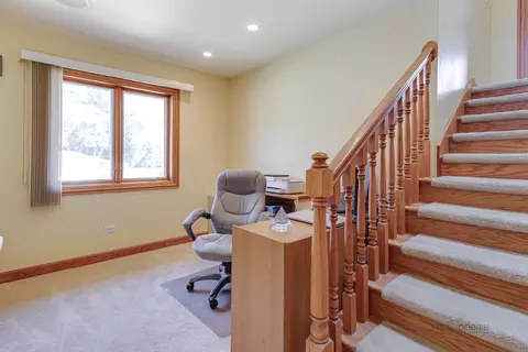 1865 Everett Ave, Des Plaines, IL 60018 photo 21