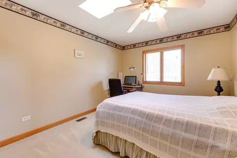1865 Everett Ave, Des Plaines, IL 60018 photo 19