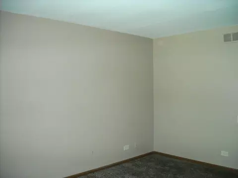 Undisclosed, Aurora, IL 60504 photo 4