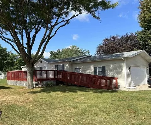 507 E Wood Ln, Belvidere, IL 61008