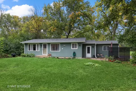 25422 W Arcade Dr S, Lake Villa, IL 60046
