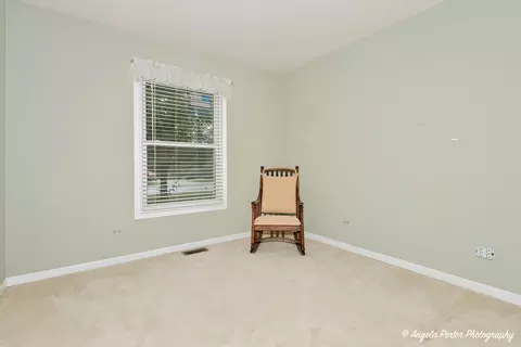1200 Sunset Dr, Holiday Hills, IL 60051 photo 15