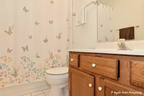 1200 Sunset Dr, Holiday Hills, IL 60051 photo 16