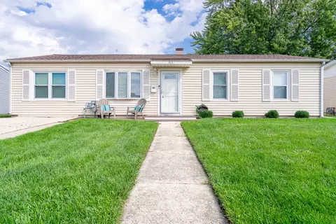 433 Camden Ave, Romeoville, IL 60446