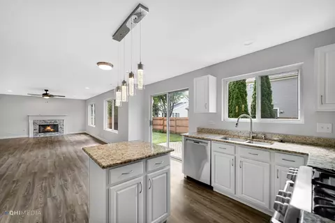 3101 Bennett Pl, Aurora, IL 60502 photo 10
