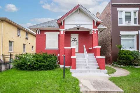 7219 S Calumet Ave, Chicago, IL 60619
