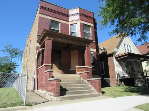 134 W 112th Pl, Chicago, IL 60628