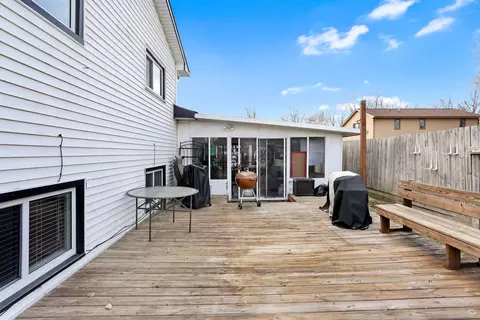 704 Devonshire Dr, Champaign, IL 61820 photo 31