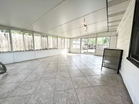 704 Devonshire Dr, Champaign, IL 61820 photo 30