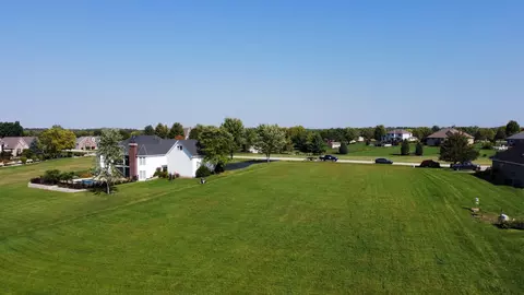 8982 Wilcox Ct, Millbrook, IL 60536
